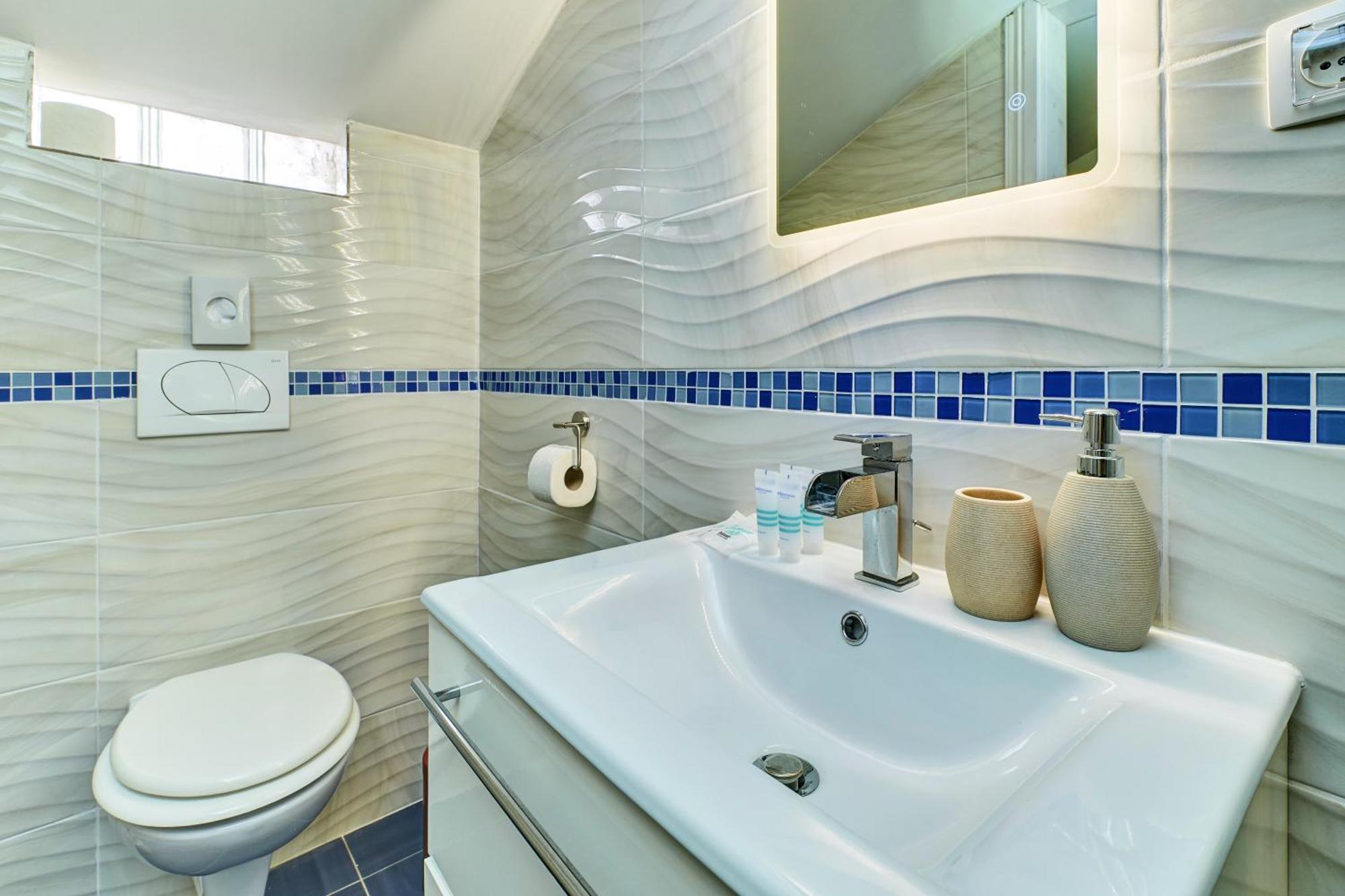 Captain' S Villa Boutique Hotel ヴェリ・ロシニュ エクステリア 写真