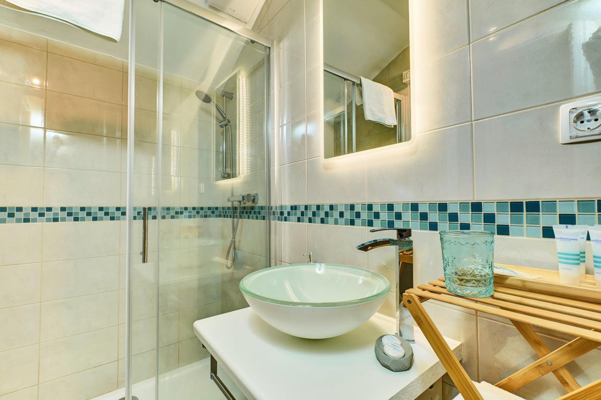Captain' S Villa Boutique Hotel ヴェリ・ロシニュ エクステリア 写真
